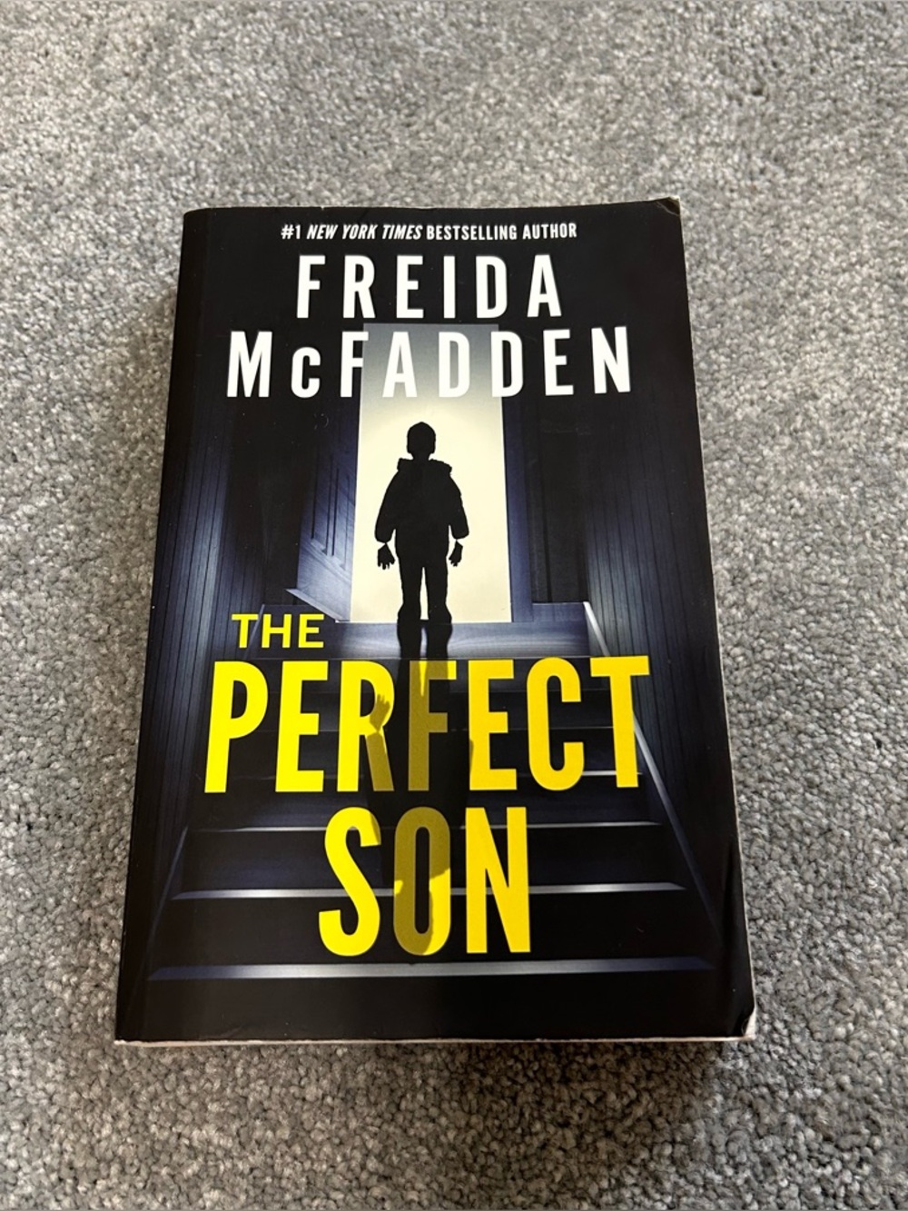 Freida McFadden "The Perfect Son" - Black & Yellow Paperback Thriller